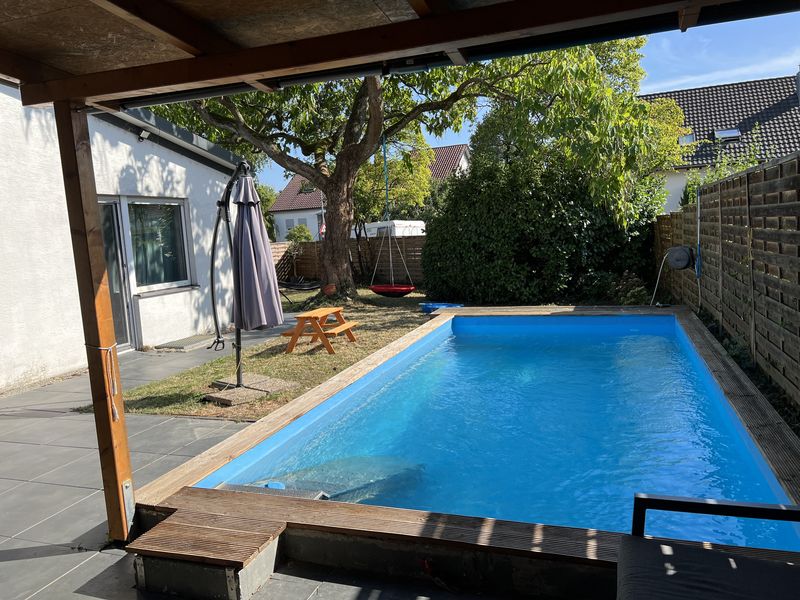 Top Bungalow mit Pool in Kehl-Goldscheuer-(ASI 576)-
